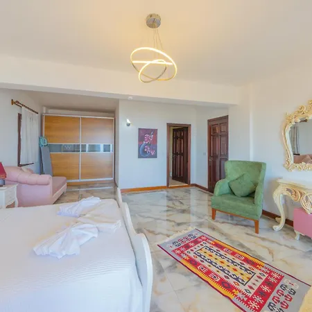 Elfuze Villa Kalkan