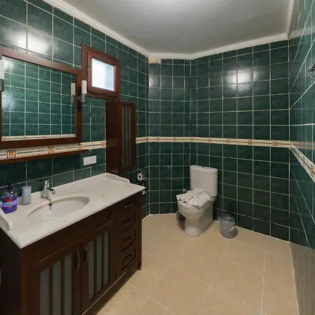 Elfuze Villa *