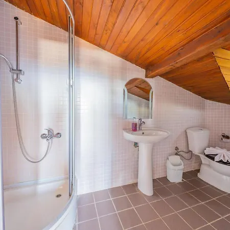 Elfuze Villa *